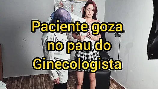 Patient pinkelt sich geil auf den Schwanz des Gynäkologen!