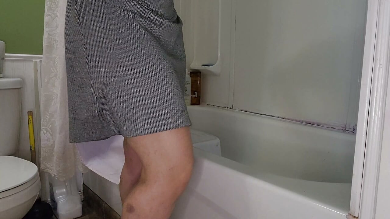 Four Tub Pees