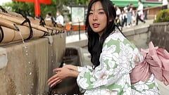 Aziatisch meisje in kimono wordt geneukt in Japan en gecreampied