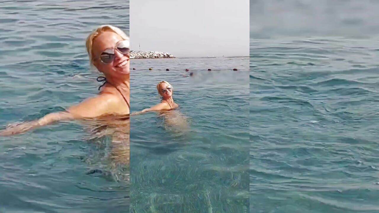 Amateur Blonde Mature Wife Enjoys Foot Fetish