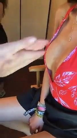 Bella Thorne Tits