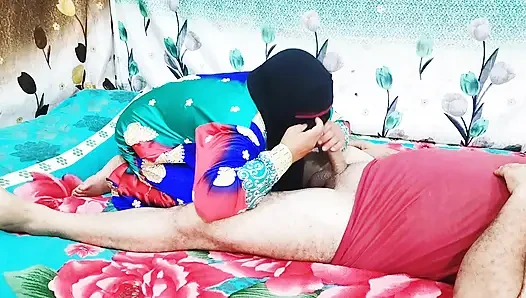 Sürtük Nick, kızlarının yokluğunda onu korudu