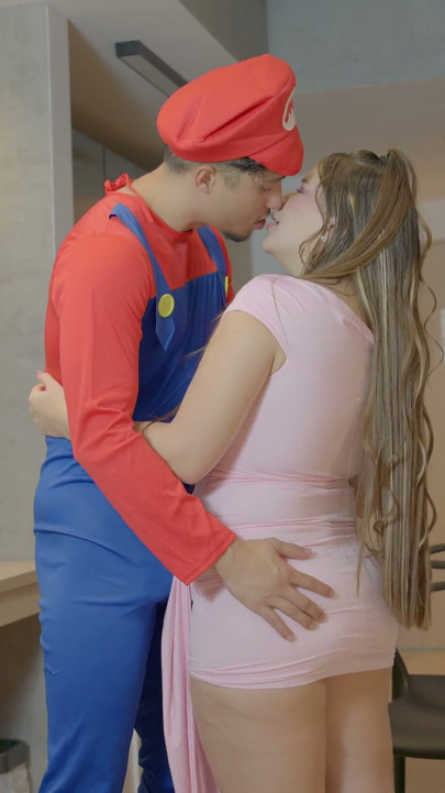 Klempner Mario Bross repariert Ema Ribeiro's Rohr