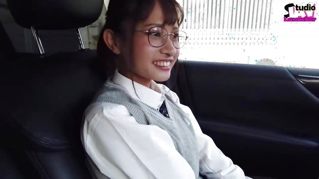 Soft Halo-can You Handle How This Sweet Muse Finishes Her Drink on Camera? Chapter-5