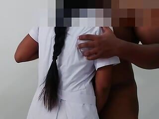 Pareja universitaria de Sri Lanka tiene sexo después de la escuela