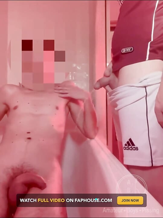 Amateur Boy Lost a Bet, Gets Naked in the Bathtub and Is Pissed on by His Flatmate Body and Mouth