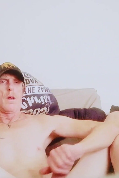 Jerking to Porn on Faphouse