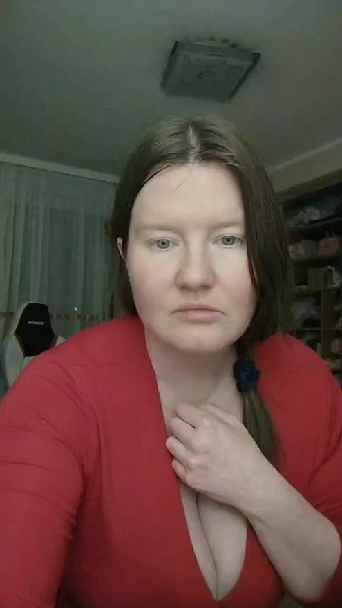 Show me your boobs. Yes, Sir!