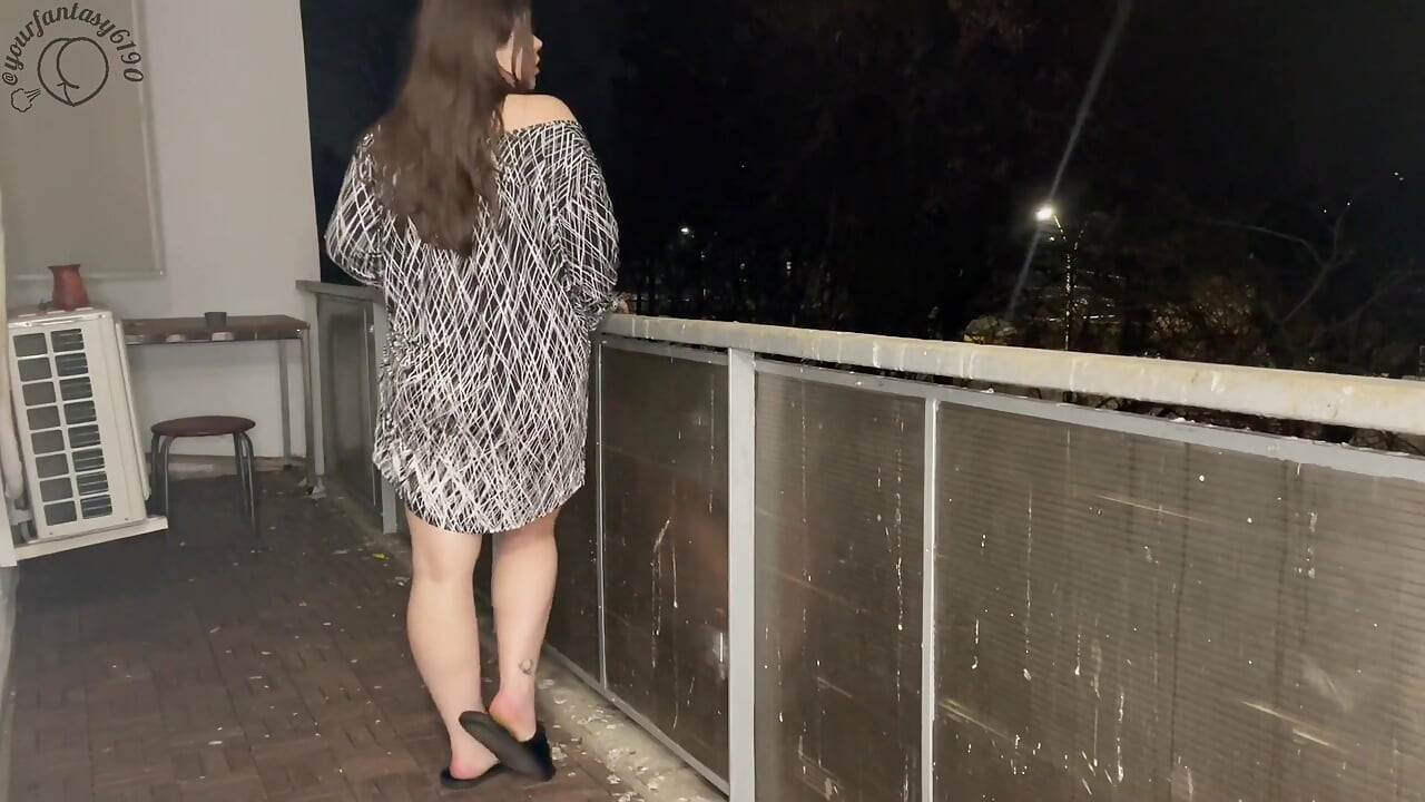 Farting Loud on the Balcony for My Neighbours