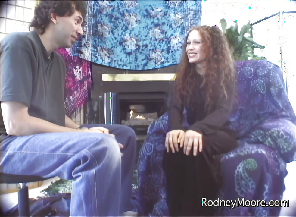 Chica Peluda Hippie De Los 90