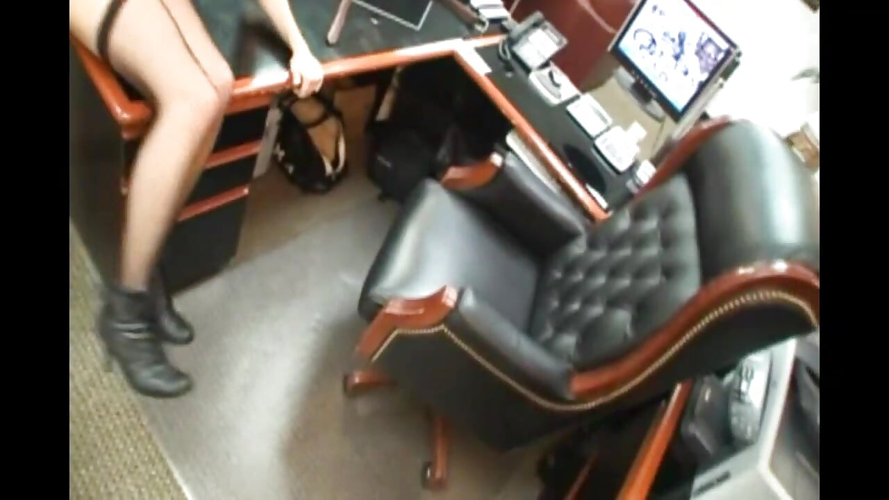 Bbw bú và đụ một con cu to đen