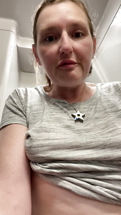 Rachel Wriggler Takes You on a Tour of Her Sexy Unique Body on Her Sexcation to N.america to Fuck Fat Men!