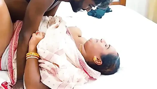 Pria muda meniduri nenek tua