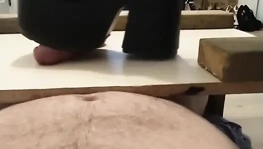 Sepatu bot di atas lutut Demonia