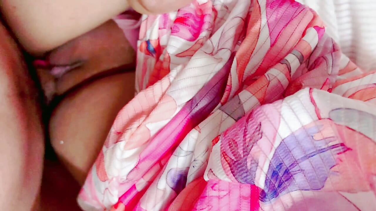 Punjabi viral sexy Kamwali nu chodeya Jado Gharwali bahar gye se