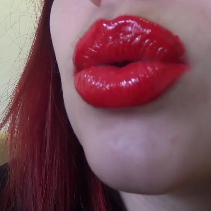 I am putting a lot of red lipstik and gloss on my sexy lips and countdown!