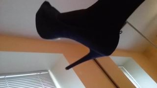 (2017) видео чувак на каблуках 1.0 (продолжение)