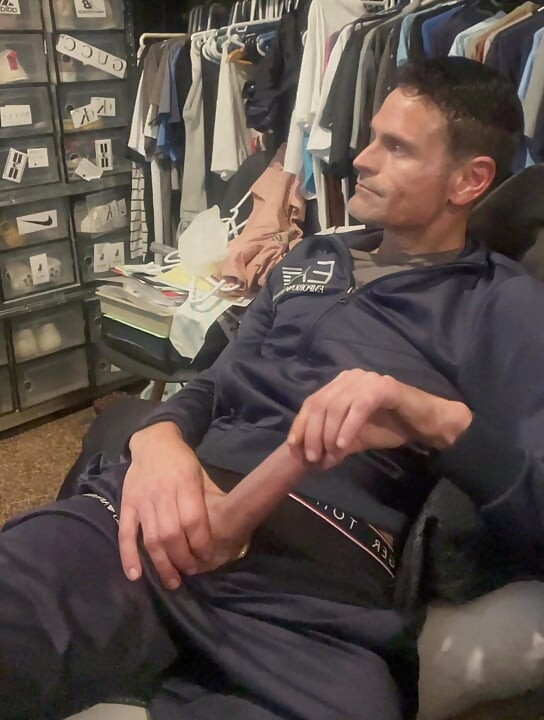 Mike masturbating again