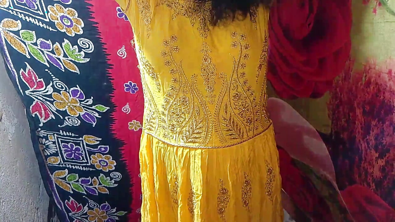 Stepsister romance 18+hot video....