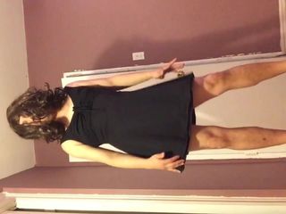 Tôi đang thử váy