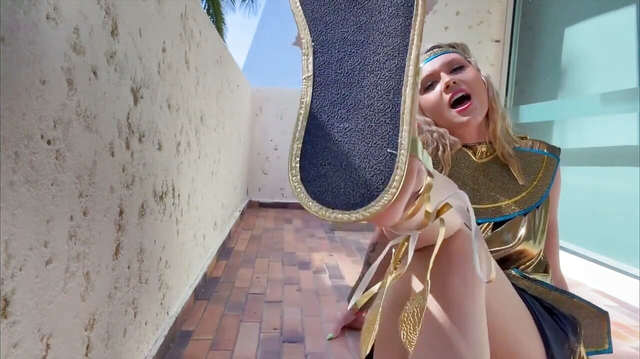 Juliana Egyptian Femdom
