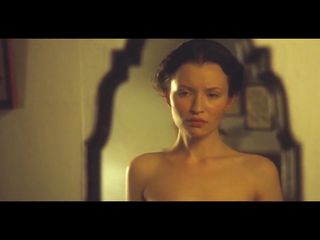 Emily Browning in Summer in February