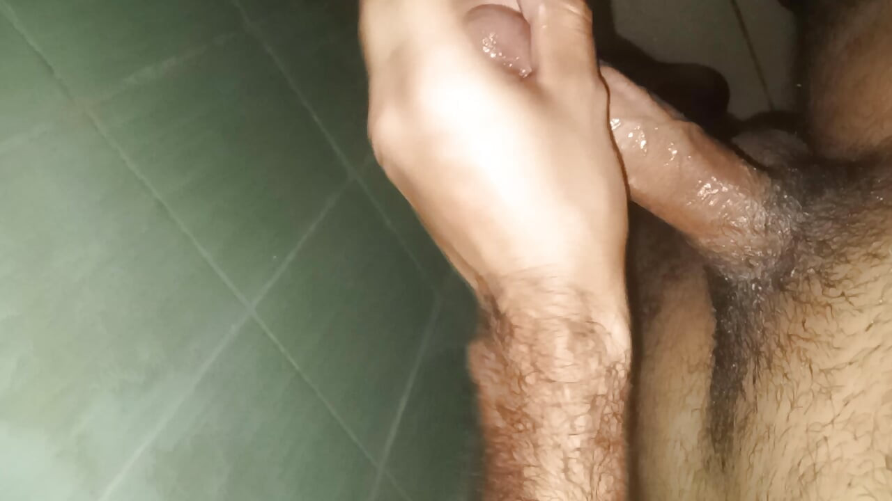 Man plays with his penis as if it were an elicoctero in his neighbor's bathrooms