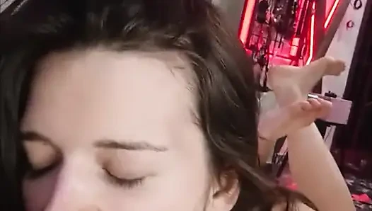 BDSm hotel, fickmaschine, bondage, sperma im gesicht