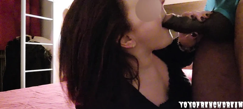 He offers me to do my teleworking day in his hotel room _ part3