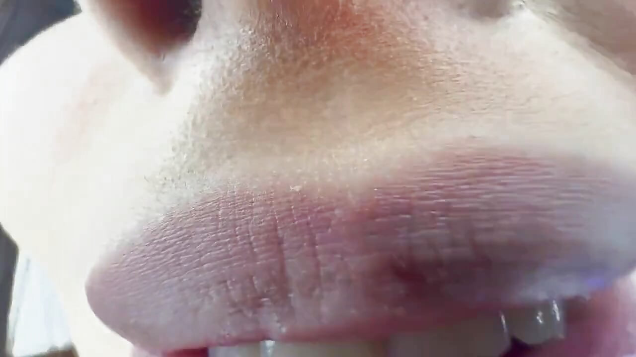 踩踏和挑釁