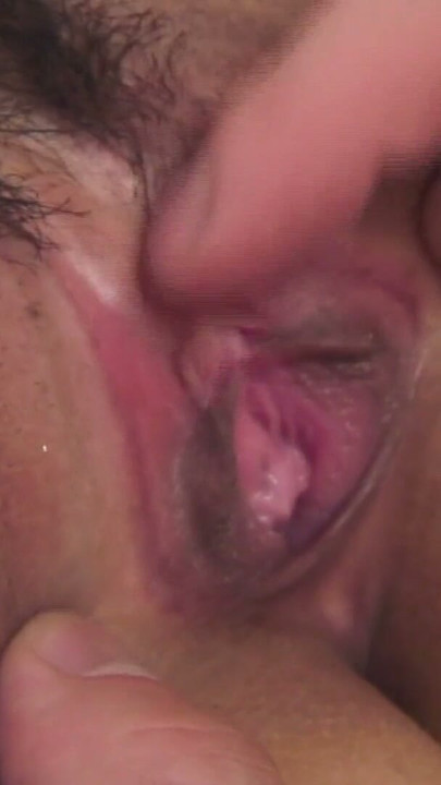JAPANESE BABE ENJOYS GETTING FINGERED BEFORE RIDING HUGE | Clip 2