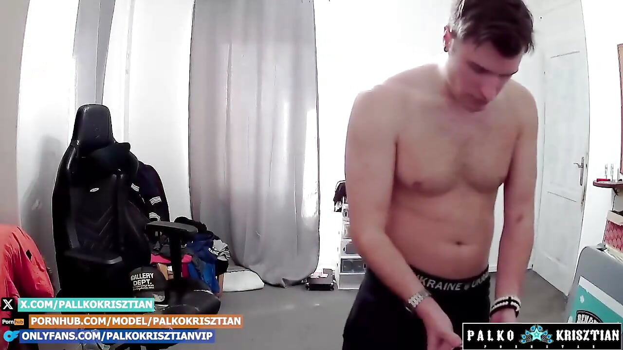 Long Nie Stripper Video