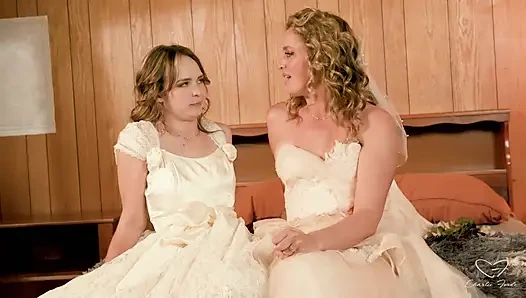 Interview: Marriage and Eloping Featuring Charlie Forde, Lilly Bell