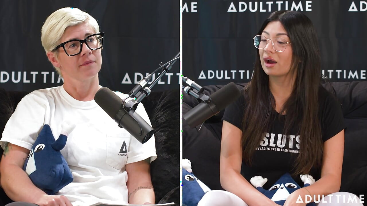 Cami Strella sobrevivendo a um culto, fama tiktok e não-monogamia o podcast Adult Time