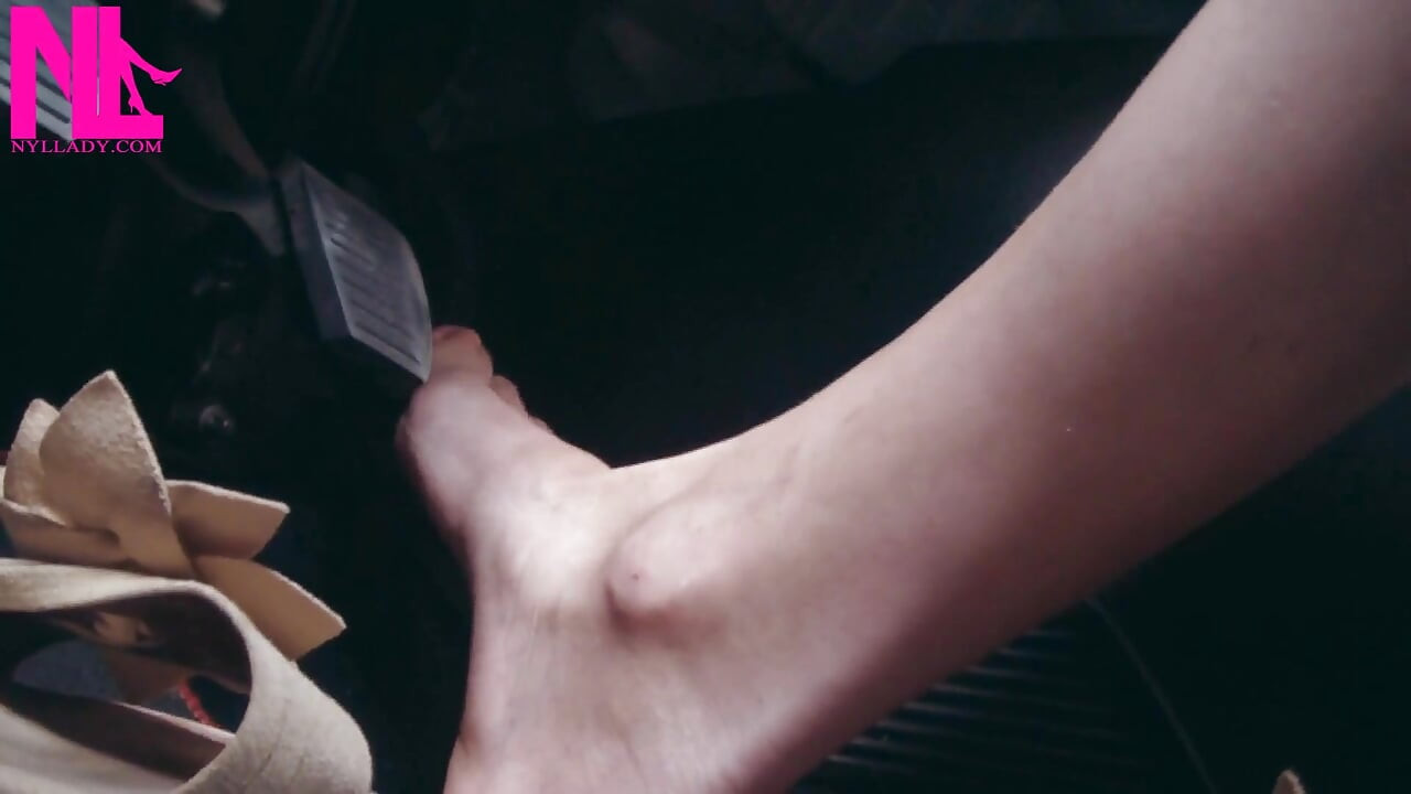 Crazy Barefoot Pedal Pumping on High Way
