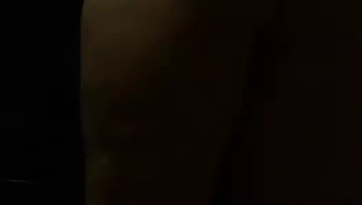 Şişman göt sallıyor