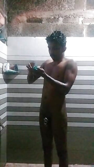 HedmasterDumbFag Shithin Duşta teşhir ediliyor