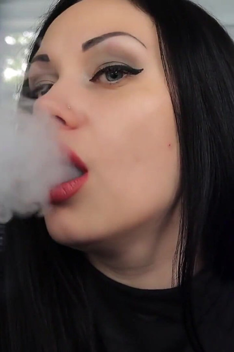 Cum to my big beige seduction and big hookah smoke!