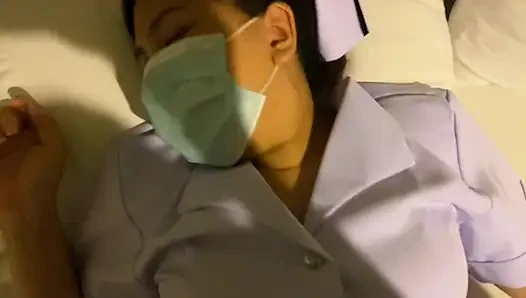 Ich arrangierte es, während der mittags sex mit meiner freundin meiner krankenschwester zu haben.
