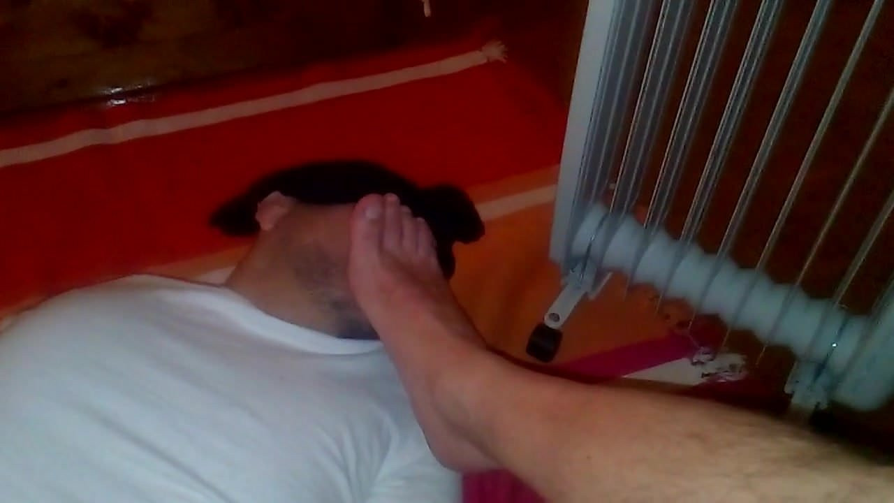 feet-dick-licker sucking my feet