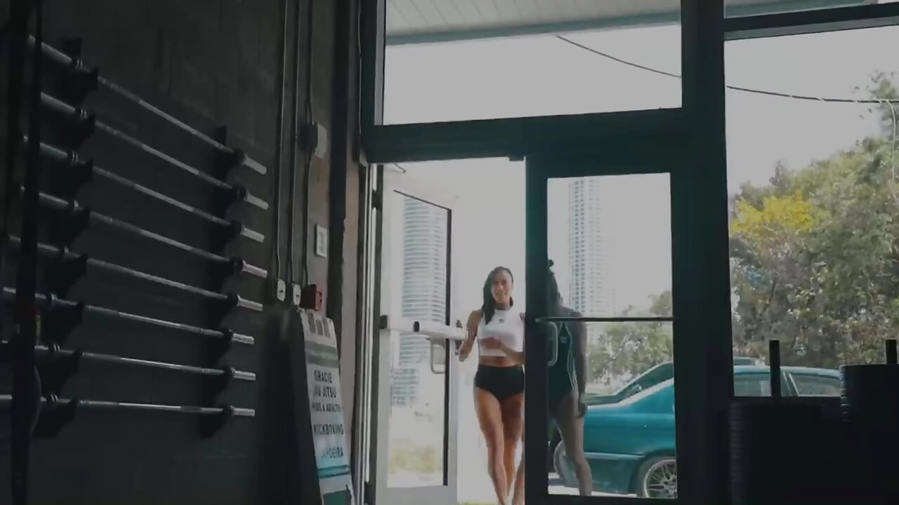 Babymommafit Works Me Out in Miami
