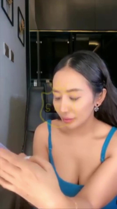 Stream langsung dalam panggilan video yang menelefon Mr Koncil | Klip 2