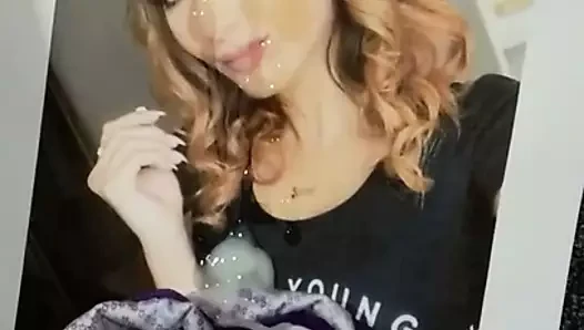Andy boşalıyor