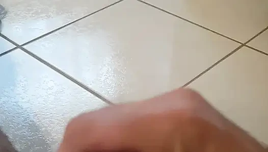Banyoda mastürbasyon ve boşalma