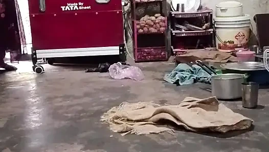 Geheimer sex mit echtem schwager, wieder in Hindi-audio gemacht, Desi Bhabhi Dewar