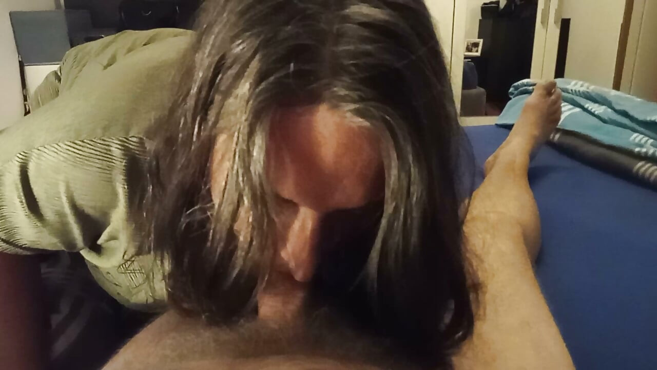Mature blowjob – Experienced woman shows how to do it right. Amateur, HD