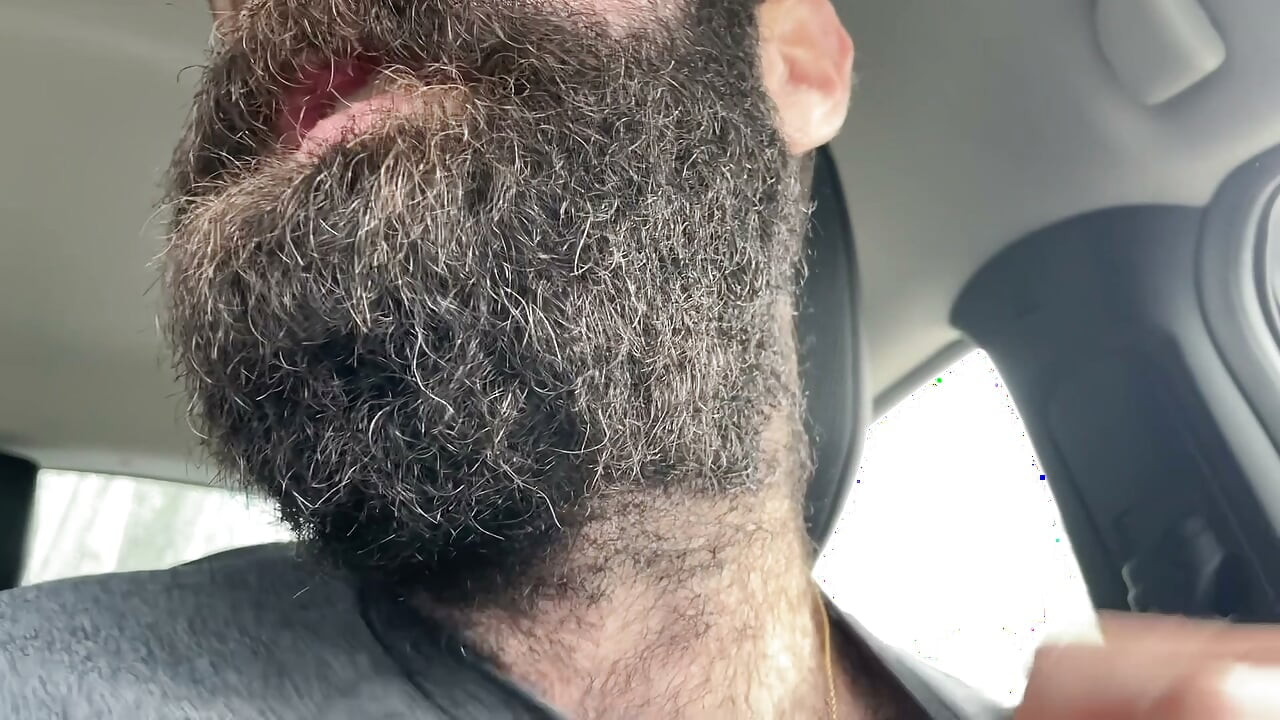 Guy Woof Jerks Off in His Car Full Video on JFF