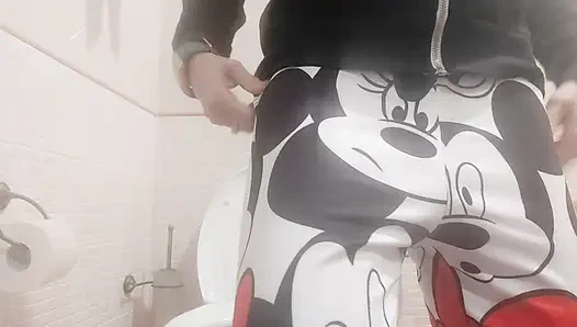 si vulgar dan penghujatan yang kita cintai, Lavinia