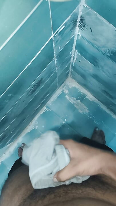 The lone boy hit his sister-in-law in💦 the pants.