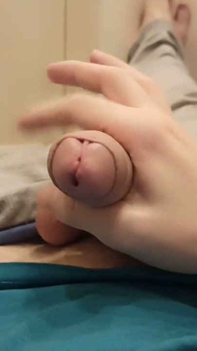 At night, the guy decided to jerk off his dick in the bathroom and cum with sweet cum | Clip 1
